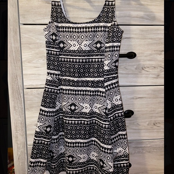 Divided Dresses & Skirts - Cute Summer Dress